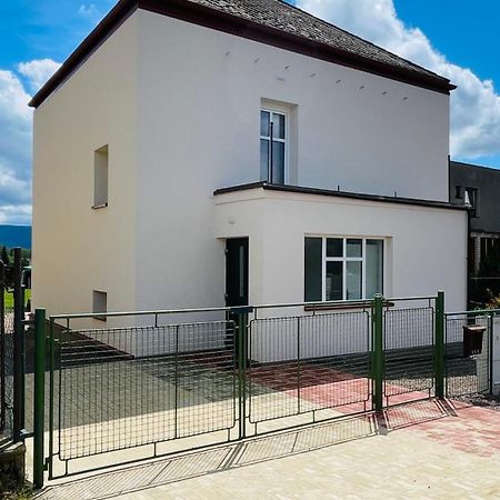 Apartmany Hvezdecka 브로우모프 외부 사진