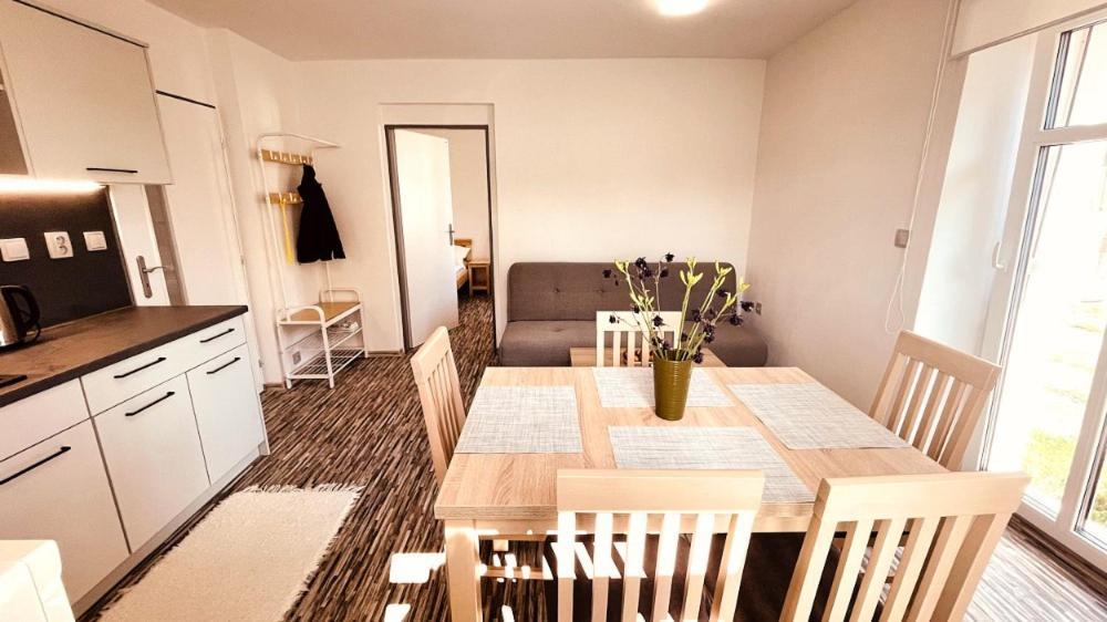 Apartmany Hvezdecka 브로우모프 외부 사진